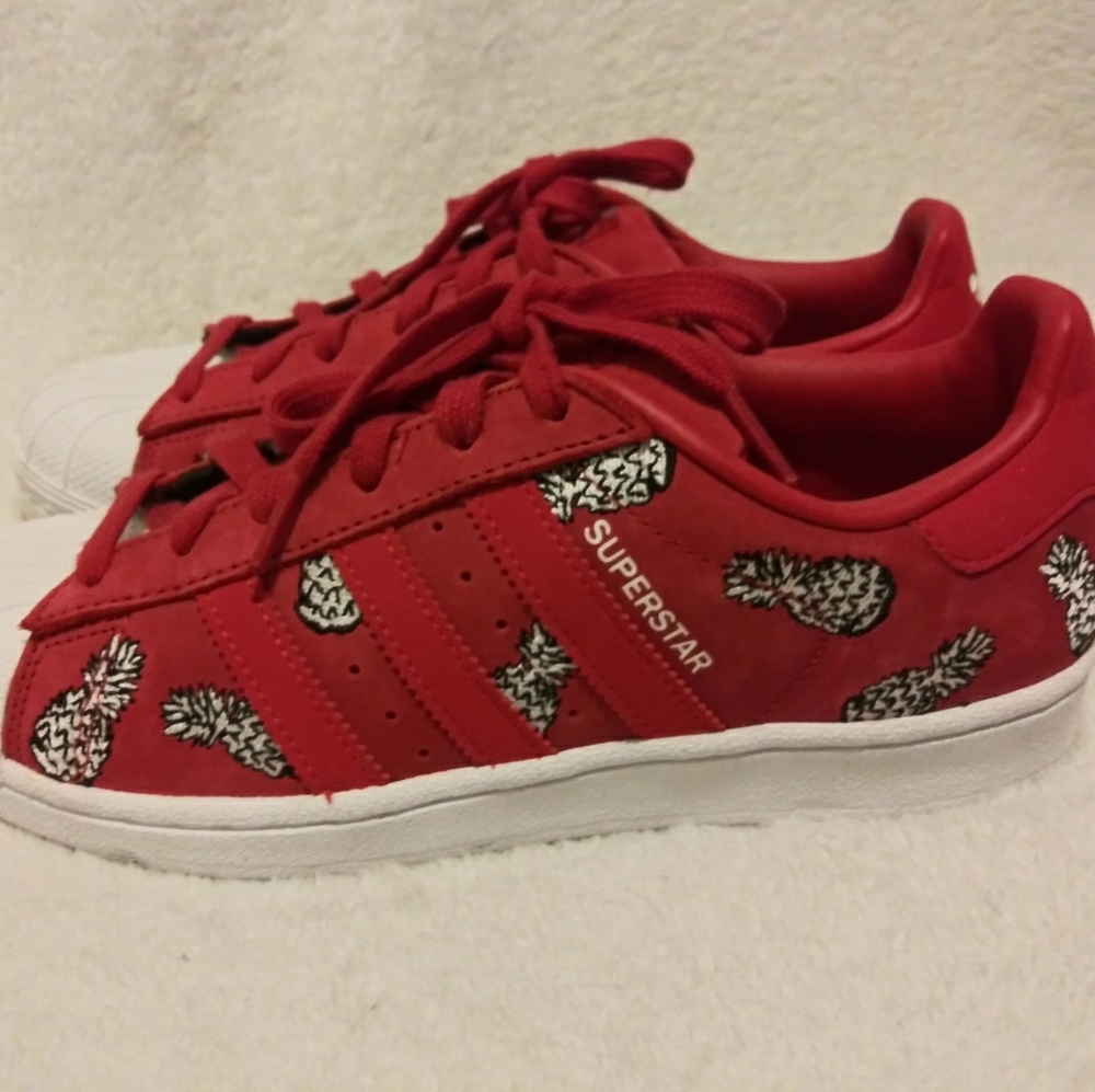 Women's Adidas Original Superstar Sneakers
